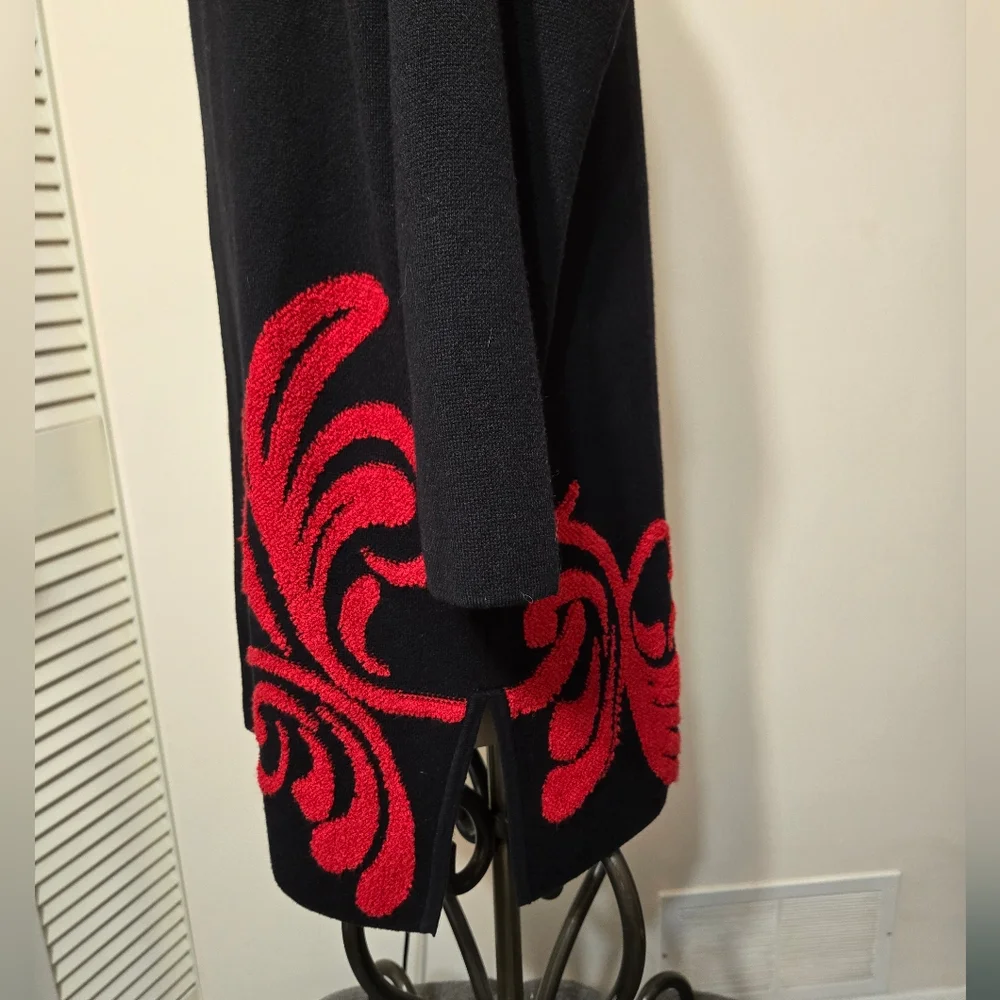 Chico's Red & black scroll long cardigan - Picture 8 of 10